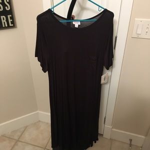 NWT Solid Noir Lularoe Black Carly (L)